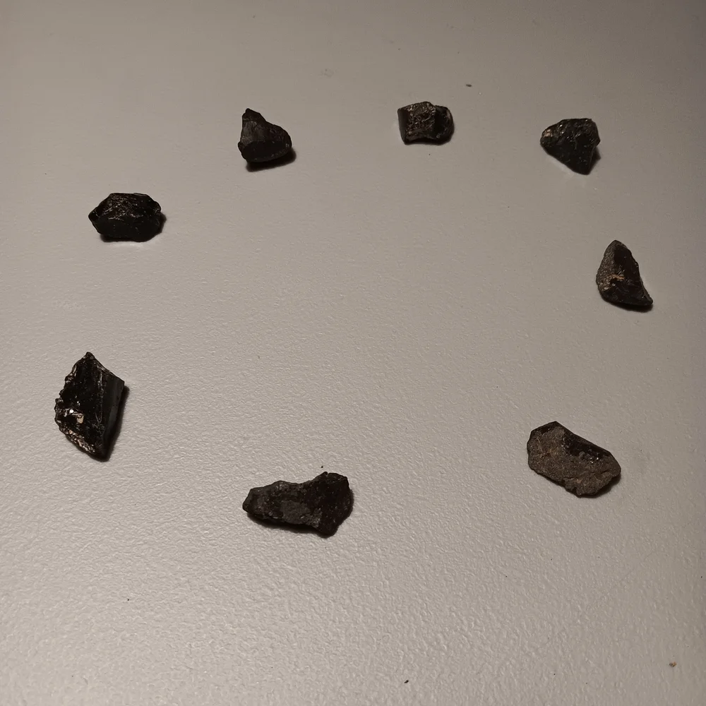 8 Obsidian grid crystals W/  Drawstring Pouch - Picture 3 of 5